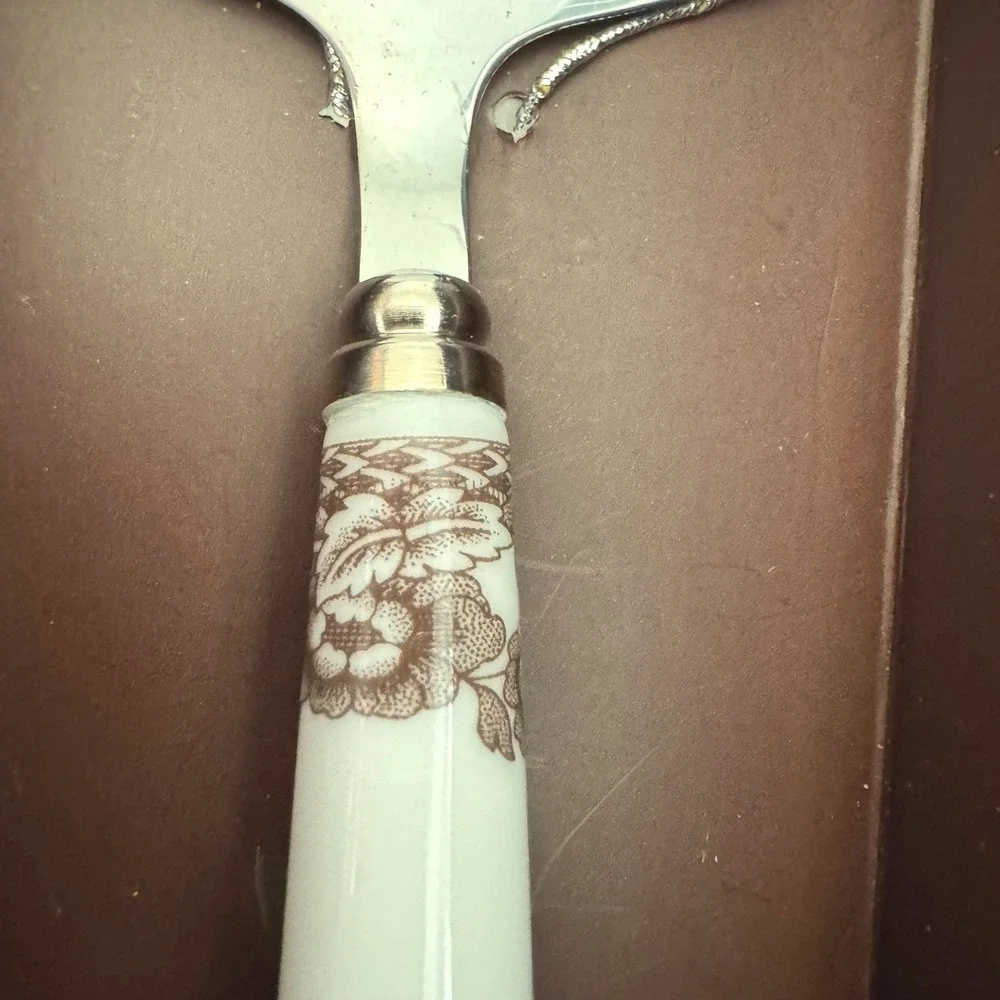 Spode Woodland Deer Cake Server Slice 10